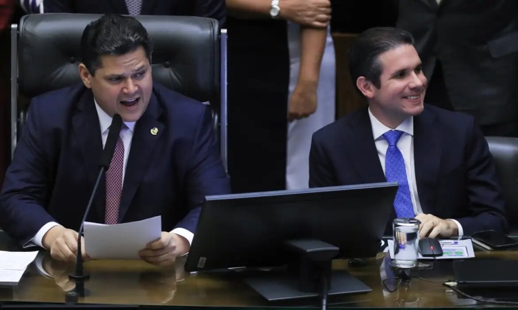 Decisões do STF devem ser respeitadas, mas sem cerceamento