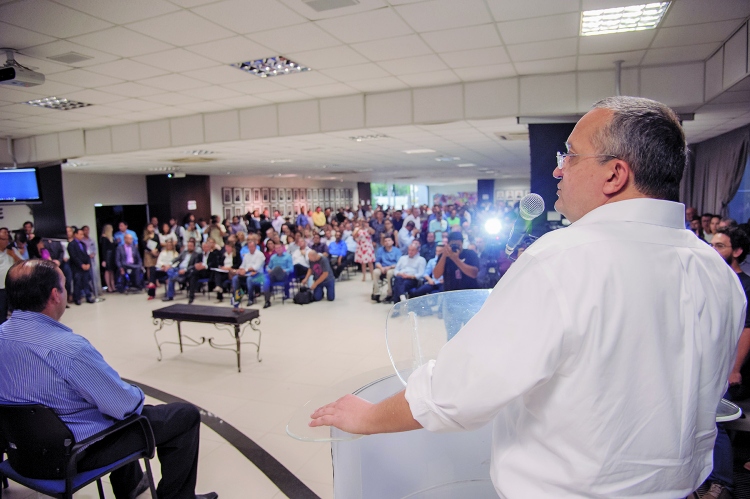 Governo anuncia investimentos para os 141 municípios