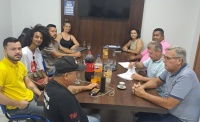 Os Nobres Vereadores Receberam nesta quarta - feira ( 07/04 ) a Secretária de saúde Vanessa Stocco.